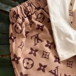 #تیشرت‌شلوارک خرگوش LV