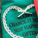 بلوز تک لاکرا دار قلب