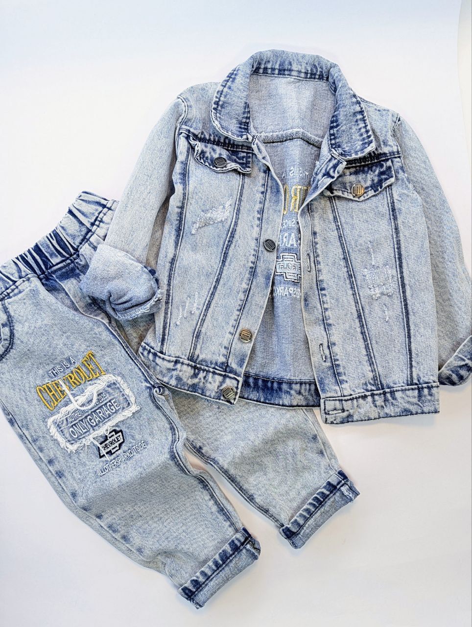 کت شلوار جین گلدوزی Chevrolet