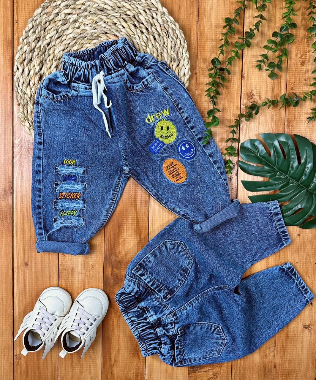 شلوار جین گلدوزی ایموجی