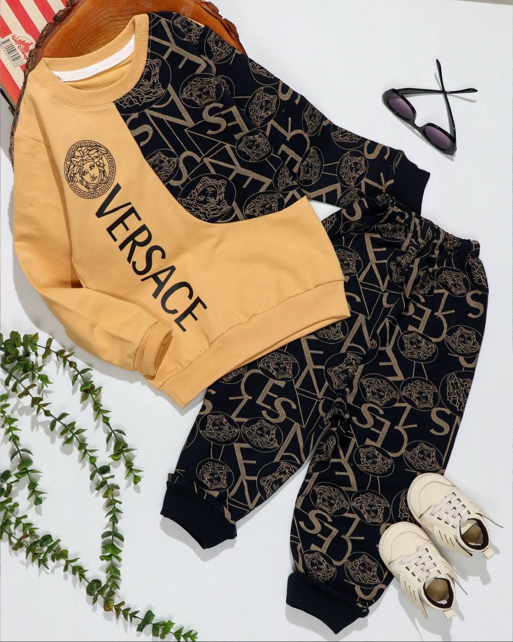 بلوز شلوار اسپرت ورساچ 2