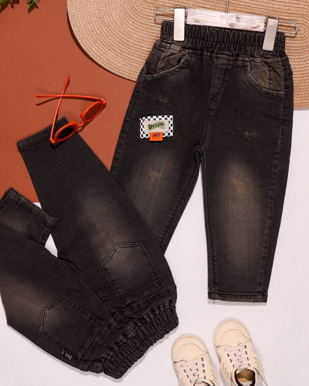 شلوار جین مام تیکه دوزی شست ذغالی