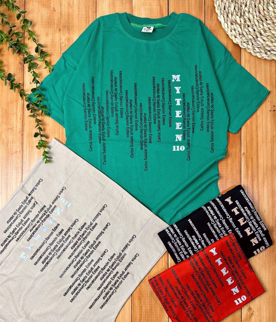 تیشرت لش باکسی پشت چاپ حروف