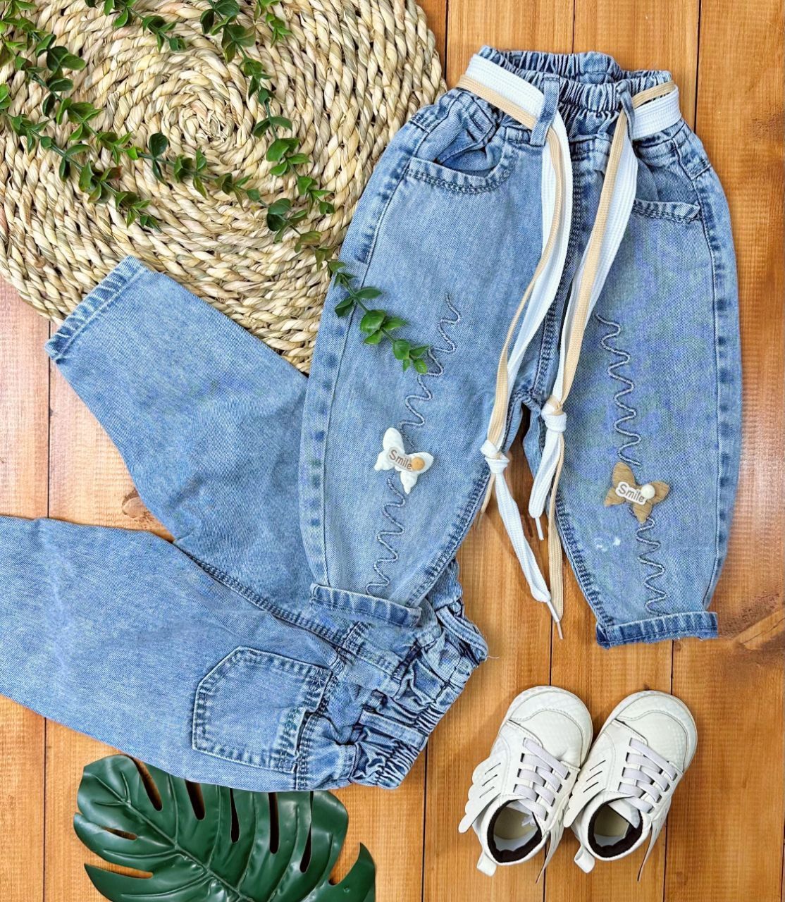 شلوار جین پروانه برجسته